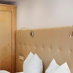 101